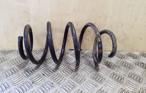 Skoda Superb B6 (3T) Front coil spring