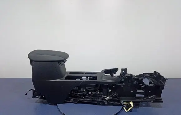 Ford Kuga I Center console LV4BS045M62