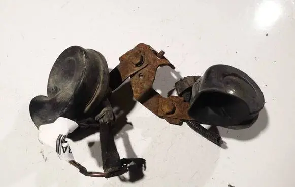 Opel Astra H Horn signal