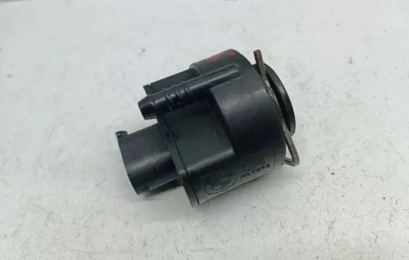 BMW X3 F25 Fuel filter heater 7823412 3000931 13327823412