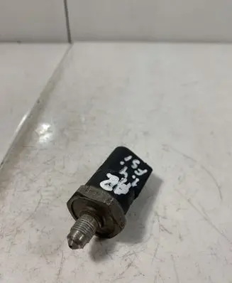Fuel pressure sensor