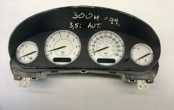 Speedometer (instrument cluster)