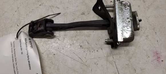 Ford Focus Rear door check strap stopper