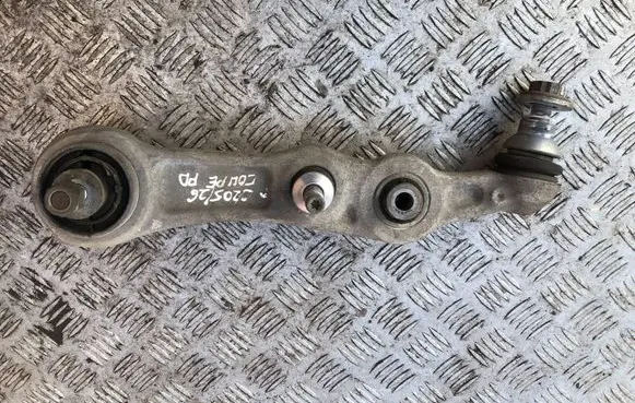 Mercedes-Benz C W205 Front lower control arm/wishbone A20508RE