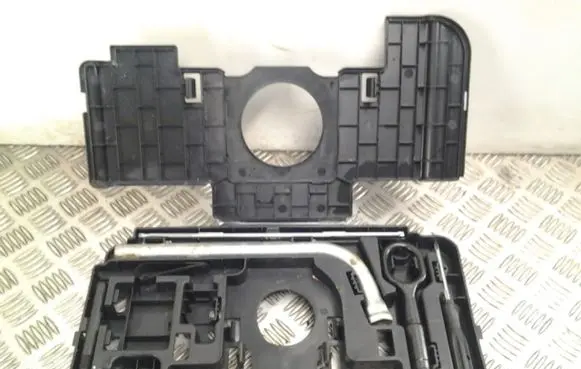 Audi S5 Facelift Tool set 8T8813685