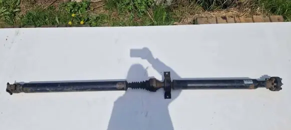 Hyundai Tucson JM Rear driveshaft/prop shaft 