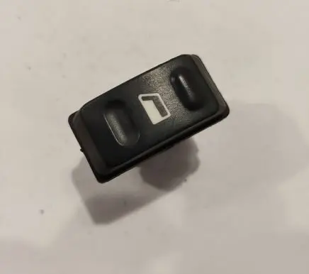 Citroen Xsara Picasso Electric window control switch 22881