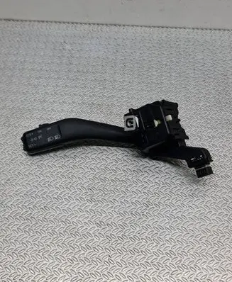 Volkswagen Golf V Indicator stalk 1K0953513A 01103501 10350140350097