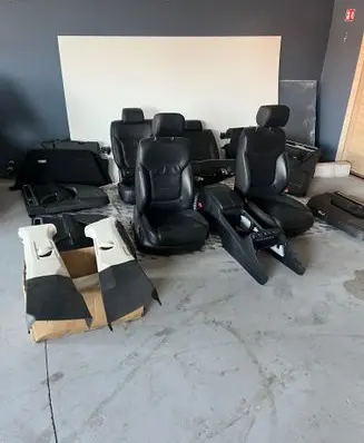 Volkswagen Touareg II Interior set 