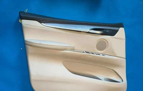 BMW X5 F15 Front door card panel trim 