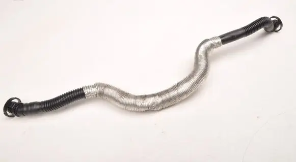 Porsche Macan (95B) Engine coolant pipe/hose 