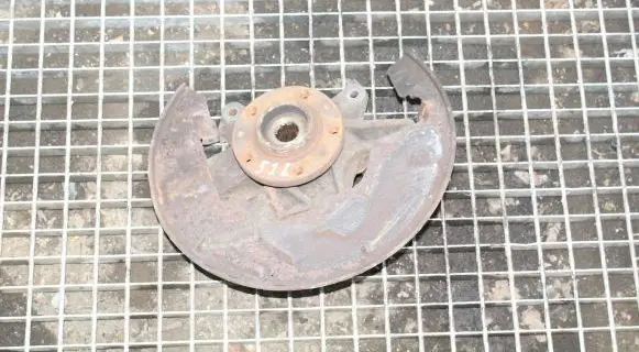 Peugeot RCZ Front wheel hub