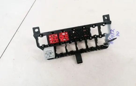 Audi A6 S6 C5 4B Fuse box set 8D0937503E