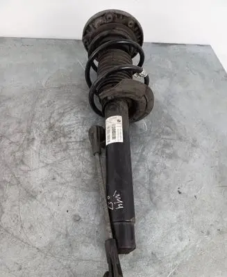 BMW 1 F20 F21 Front shock absorber with coil spring 6873723