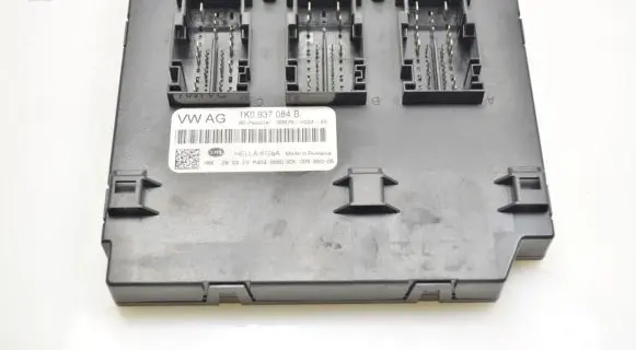 Volkswagen Golf VI Comfort/convenience module 1K0937084B