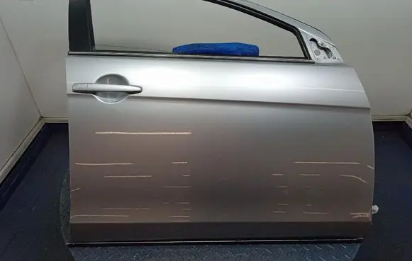 Mitsubishi Lancer VIII Front door