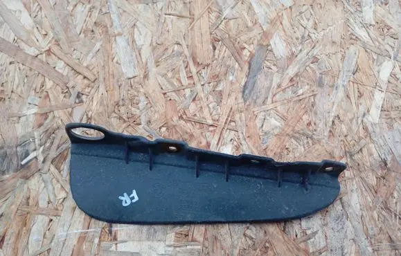 BMW 1 E81 E87 Front mudguard 70742509 517170742509