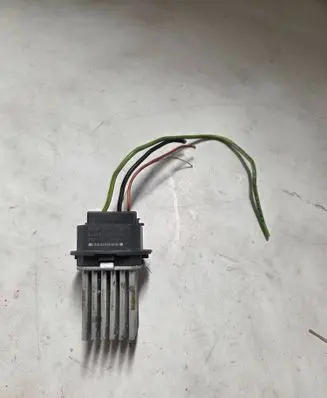 Citroen C5 Heater blower motor/fan resistor 5HL00894103