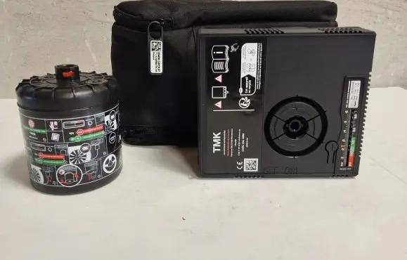 BMW 2 F45 Tire air pump compressor 6898019 AIRCOMPRESSOR 7110