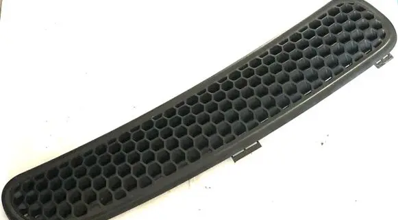 Mini One - Cooper R50 - 53 Wiper trim 7122506
