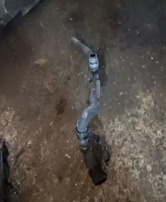 Volvo S80 Engine coolant pipe/hose