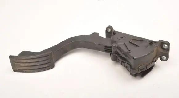 Volvo S40 Accelerator throttle pedal 4M519F836AJ