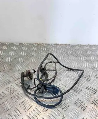 Mercedes-Benz SL R107 ABS brake wheel speed sensor 0265001127