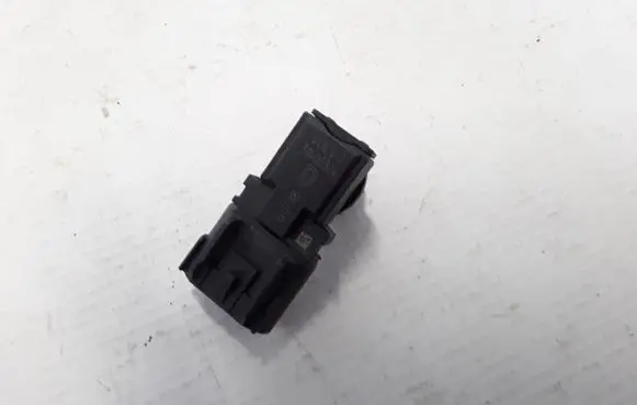 Volvo S90, V90 Sensor 31400324