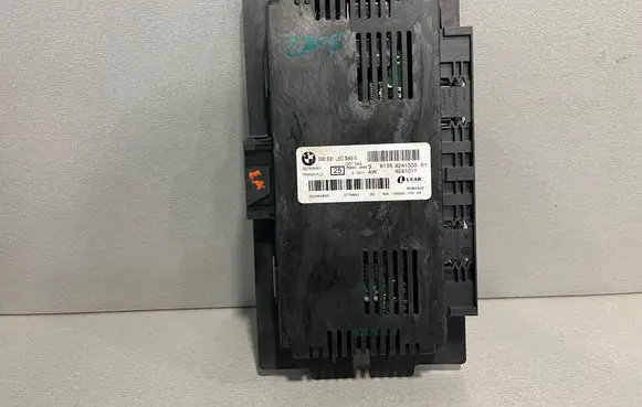 BMW 3 E90 E91 Light module LCM 9241005 9241011
