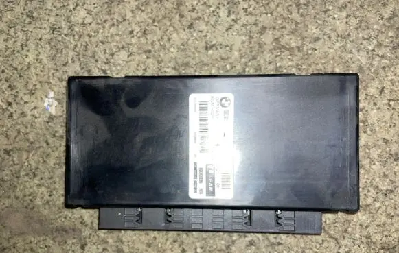 BMW 5 E60 E61 Comfort/convenience module 9145021 239943 0343990
