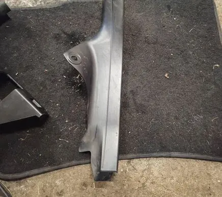 BMW 1 E81 E87 Rear sill trim cover 7066978