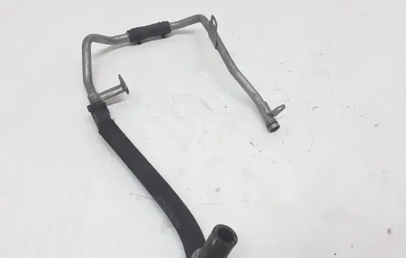 Mercedes-Benz C W205 Engine coolant pipe/hose A2742001751