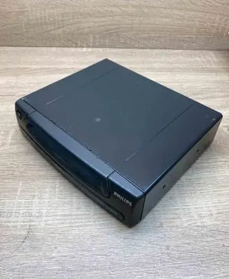 Renault Megane I CD/DVD changer 2632365 4829419