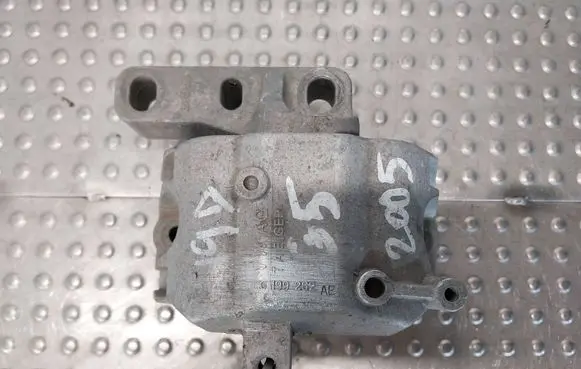 Volkswagen Golf V Engine mounting bracket 1K0199262AE
