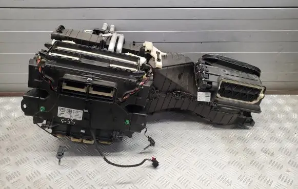 Audi S5 Interior heater climate box assembly 8K1820005BD