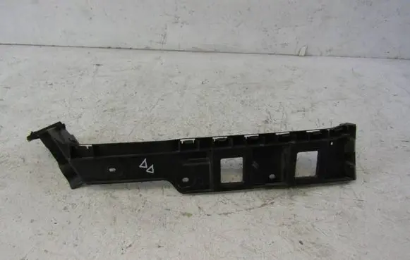 Volkswagen Caddy Rear bumper mounting bracket 2K7807394D