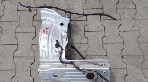 Mercedes-Benz GLA H247 Front quarter panel 