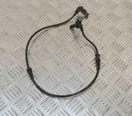 Mercedes-Benz E W212 ABS brake wheel speed sensor A2125400117