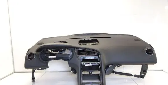 Peugeot 5008 Dashboard 9685506177