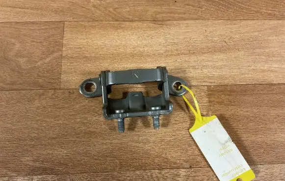 Nissan Primera Rear door upper hinge