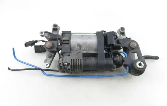 Porsche Cayenne (92A) Air suspension compressor/pump 4010175D