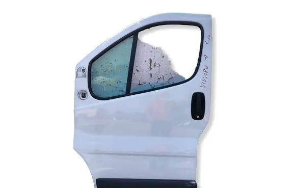 Opel Vivaro Front door 