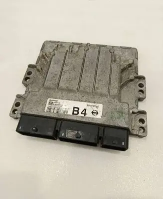 Nissan Qashqai Engine control unit/module 237104ED0C S180206103
