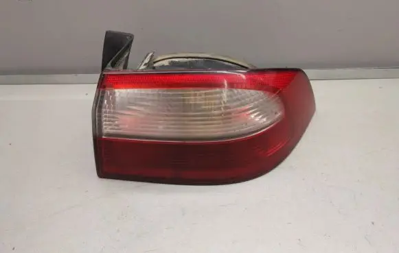 Renault Laguna II Rear/tail lights 8200002474