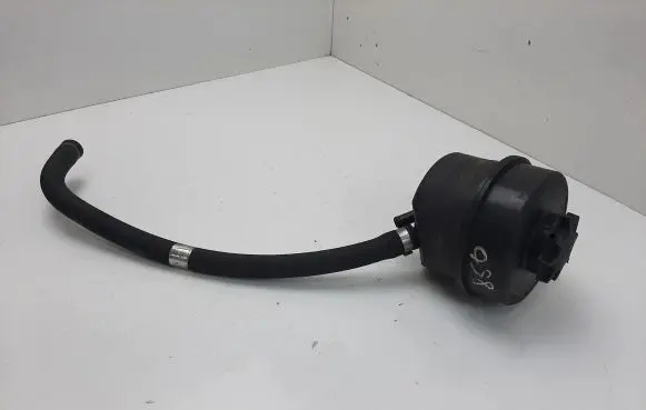 Iveco Daily 4th gen Power steering fluid tank/reservoir