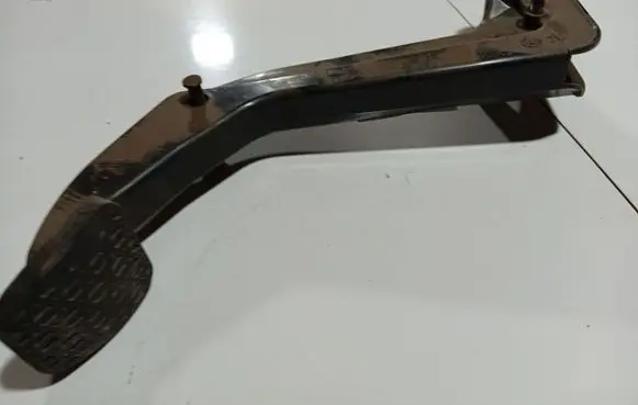 Mercedes-Benz CLK A208 C208 Clutch pedal 