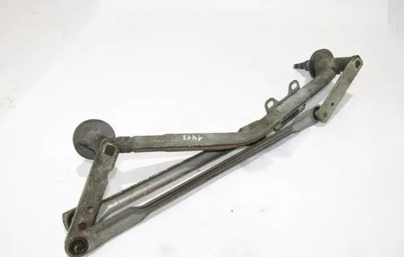 Ford Fiesta Front wiper linkage 