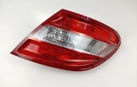 Mercedes-Benz C W204 Rear/tail lights RGC13395