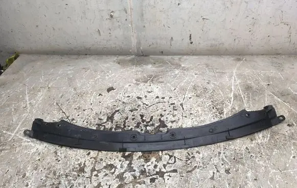 KIA Sorento Radiator trim 865803E500