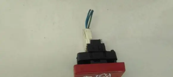 Alfa Romeo 156 Hazard light switch